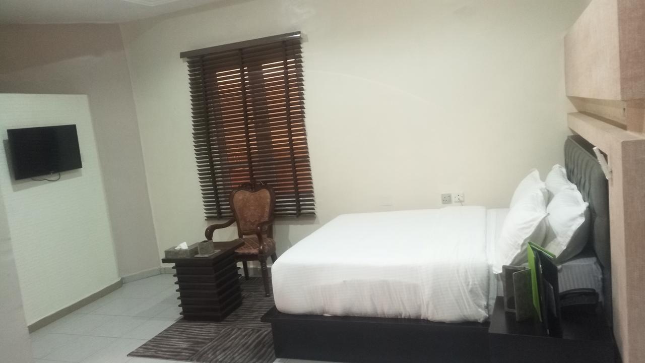 Westbrook Hotel Owerri 외부 사진